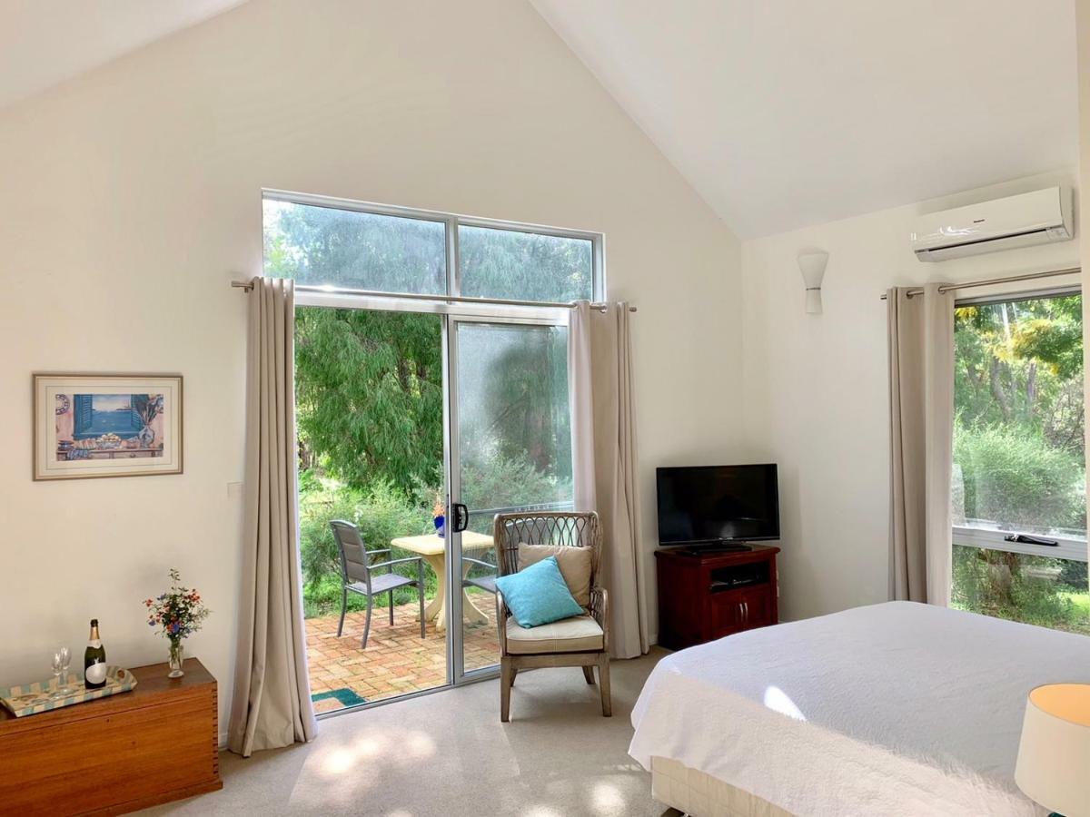 Wilderness House Bed & Breakfast Margaret River Екстериор снимка